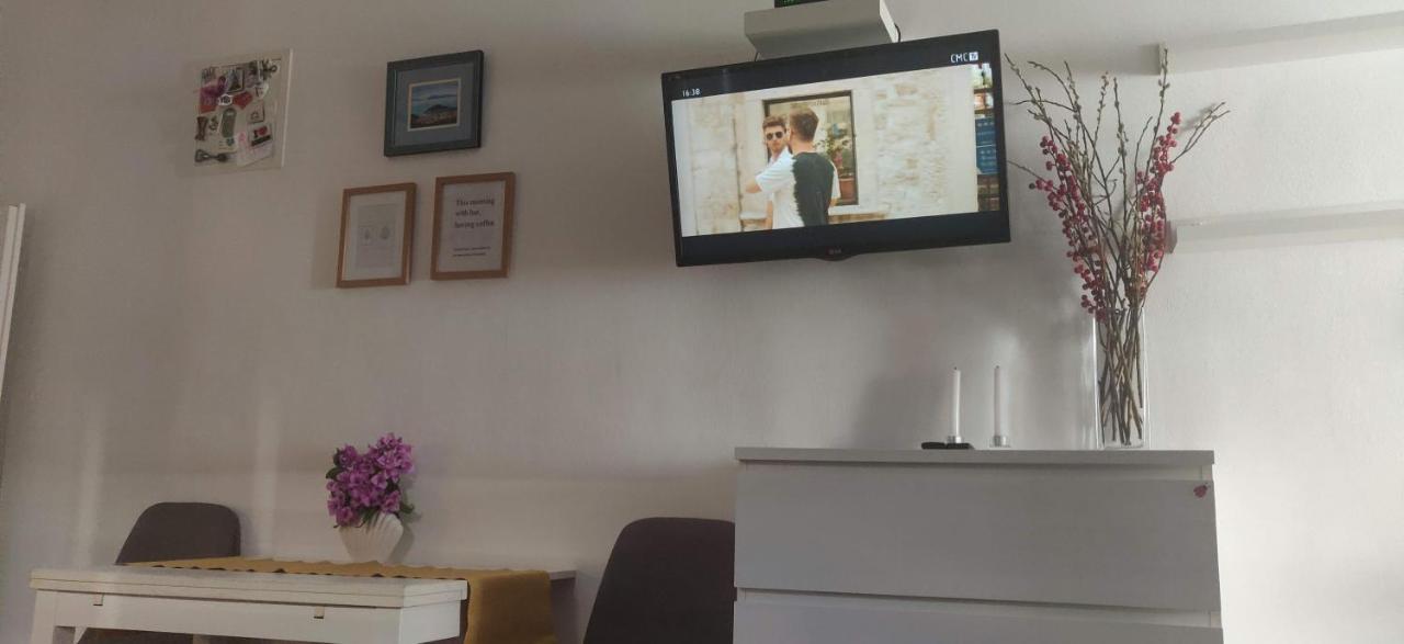 Apartments Bepa Makarska Ngoại thất bức ảnh
